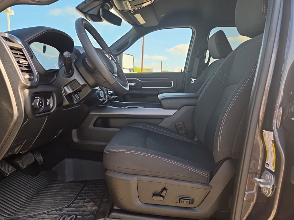 Used 2025 RAM 2500 Lone Star image 11