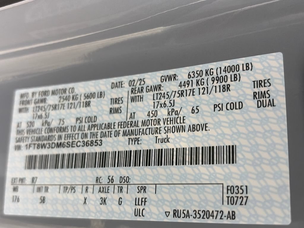 Certified 2025 Ford F350 Lariat AWD/4WD image 9