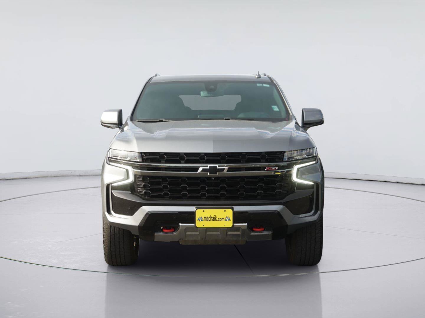 Used 2022 Chevrolet Tahoe Z71 w/ Luxury Package AWD/4WD image 3