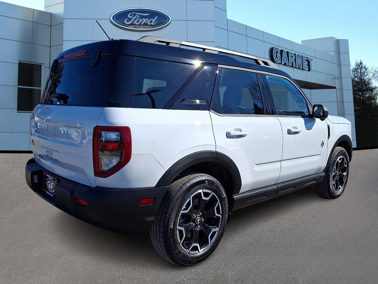 Certified 2025 Ford Bronco Sport Outer Banks w/ Outer Banks Tech Package+ image 4