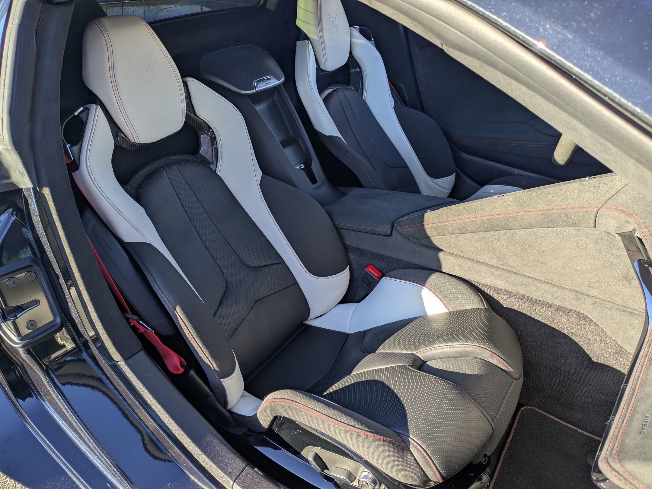 Used 2023 Chevrolet Corvette 3LT w/ Z51 Performance Package image 33