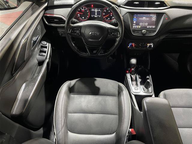 Used 2023 Chevrolet TrailBlazer RS FWD image 31