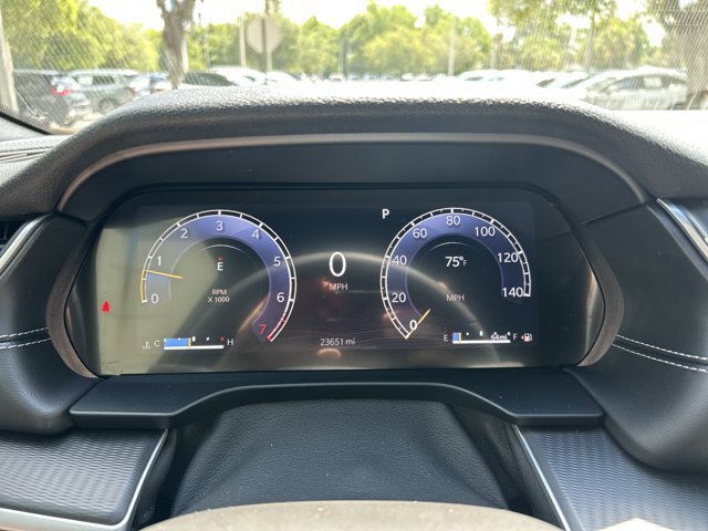 Used 2025 Jeep Grand Cherokee L Laredo w/ Luxury Tech Group I RWD image 32