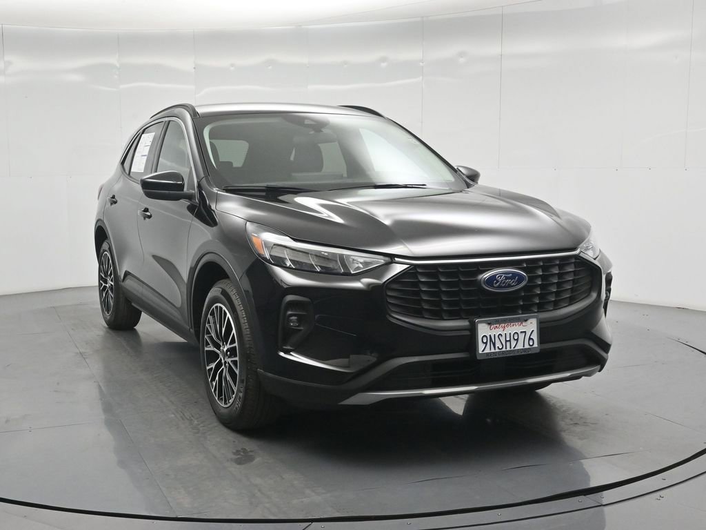 Certified 2023 Ford Escape SE FWD image 21