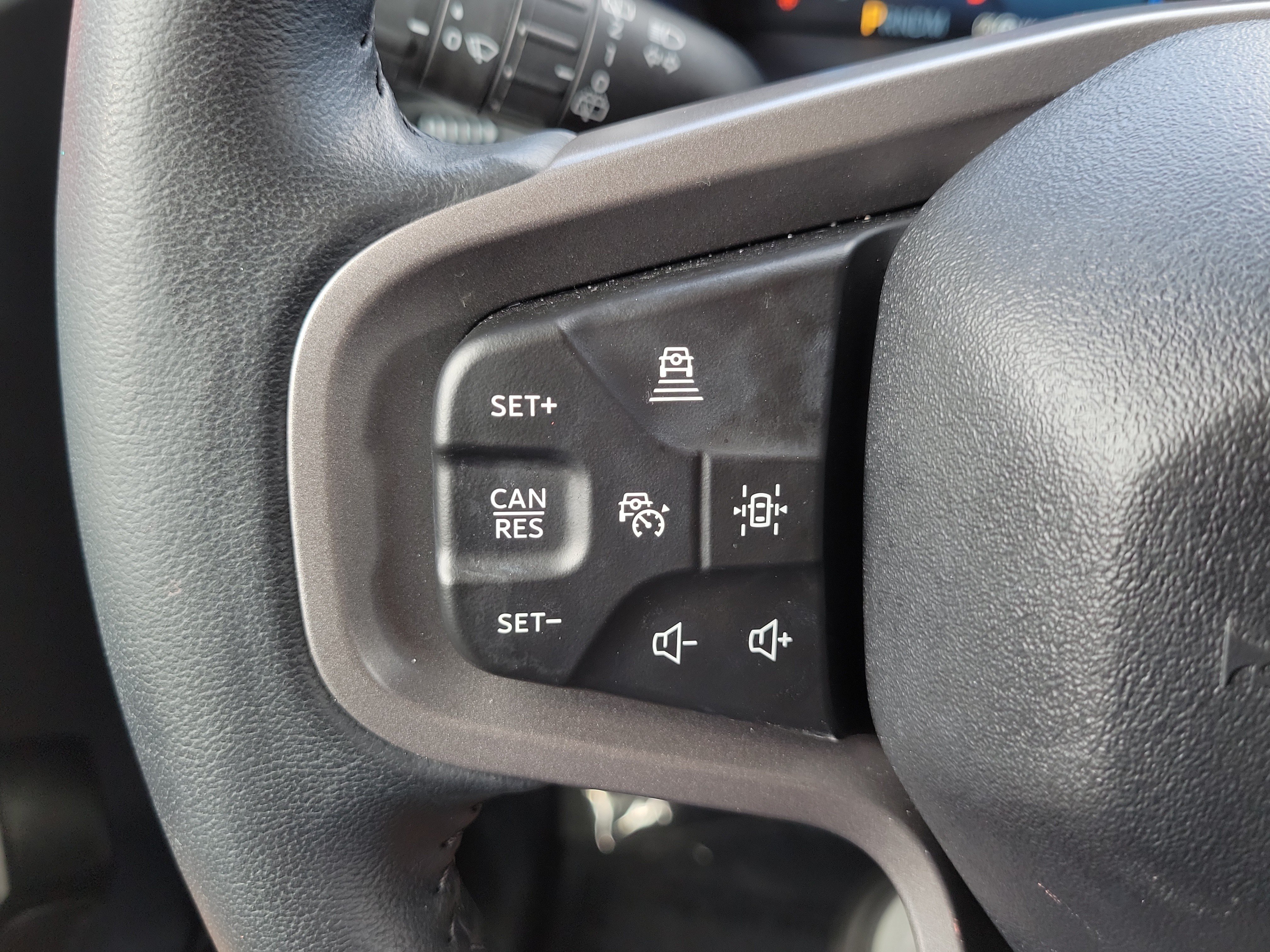 Certified 2025 Ford Bronco Badlands AWD/4WD image 24
