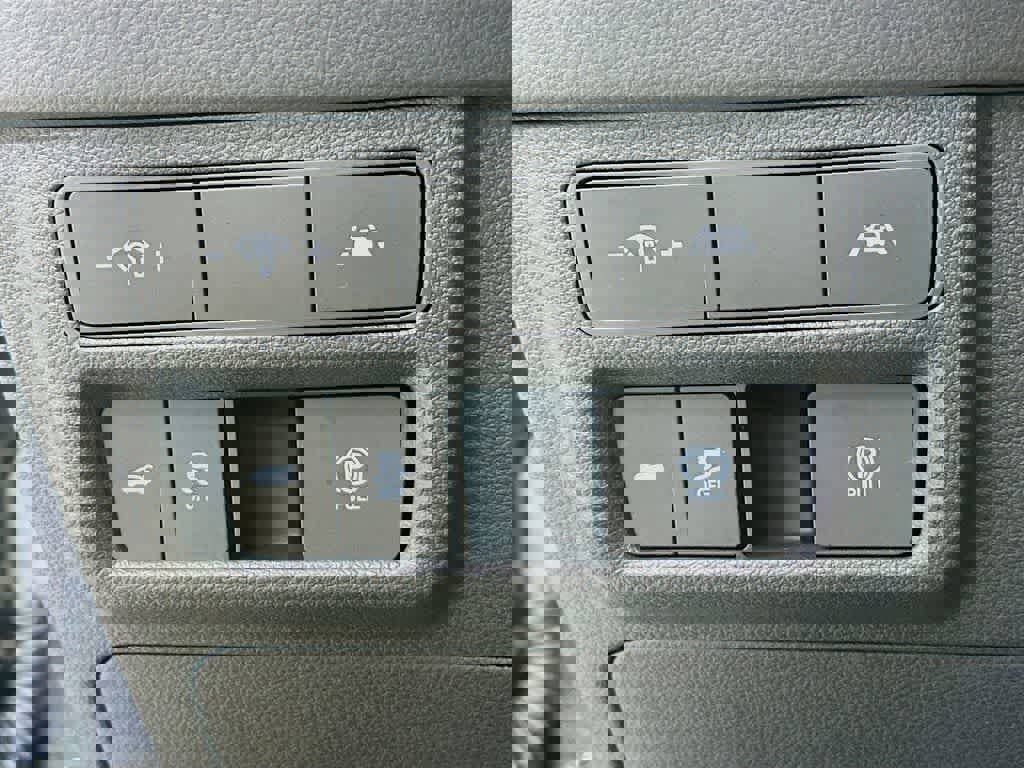 Used 2023 Hyundai Sonata SEL image 25