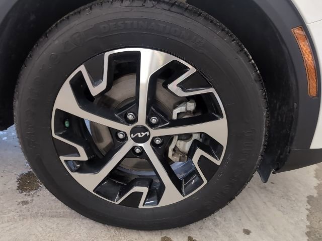 Used 2023 Kia Sportage EX w/ EX Premium Package image 26