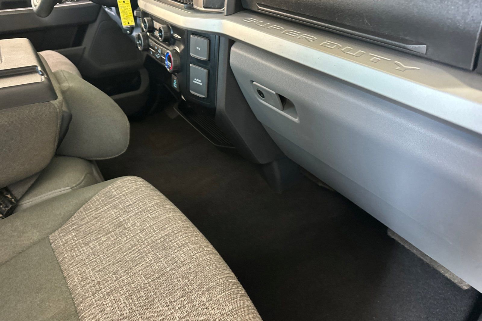 Certified 2024 Ford F250 XLT image 15