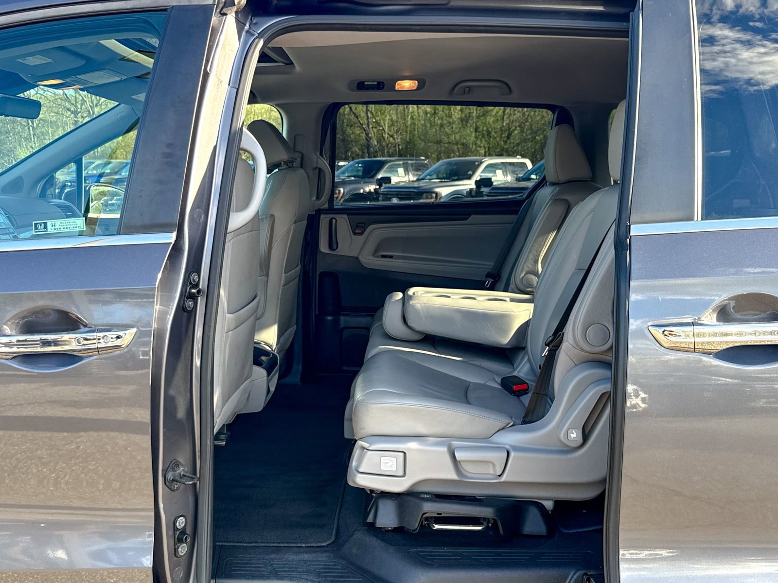 Used 2019 Honda Odyssey EX-L image 18