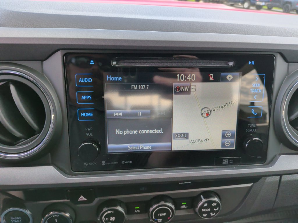 Used 2019 Toyota Tacoma TRD Sport AWD/4WD image 17