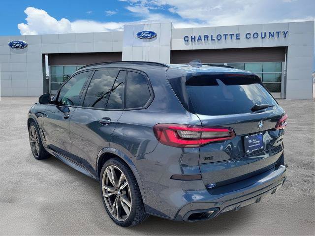 Used 2020 BMW X5 M50i w/ Premium Package AWD/4WD image 4
