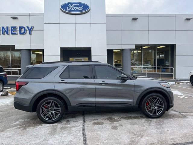 Certified 2025 Ford Explorer ST w/ Sun And Sound Package image 17