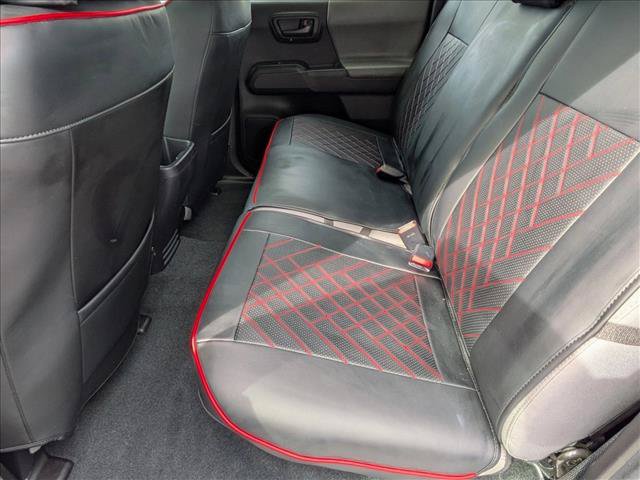 Used 2022 Toyota Tacoma SR w/ SR Convenience Package RWD image 17