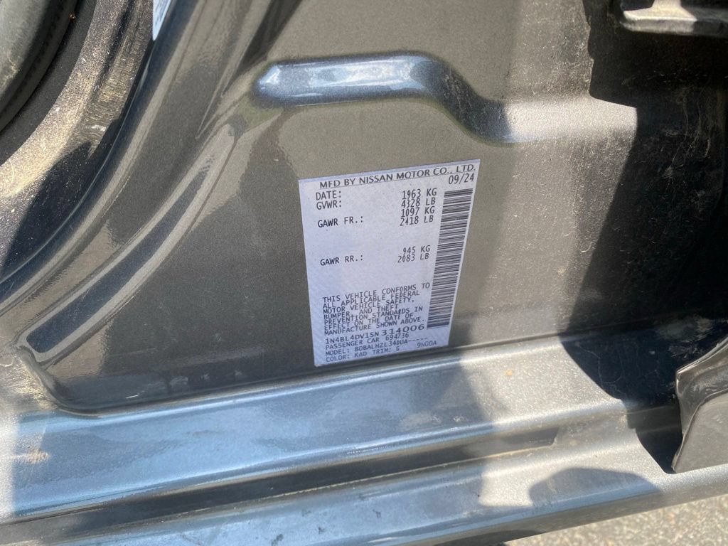 Used 2025 Nissan Altima 2.5 SV FWD image 16