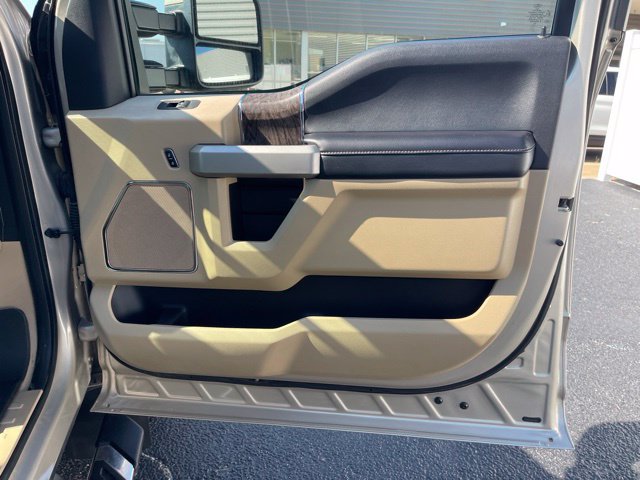 Certified 2017 Ford F350 Lariat w/ Lariat Ultimate Package AWD/4WD image 19