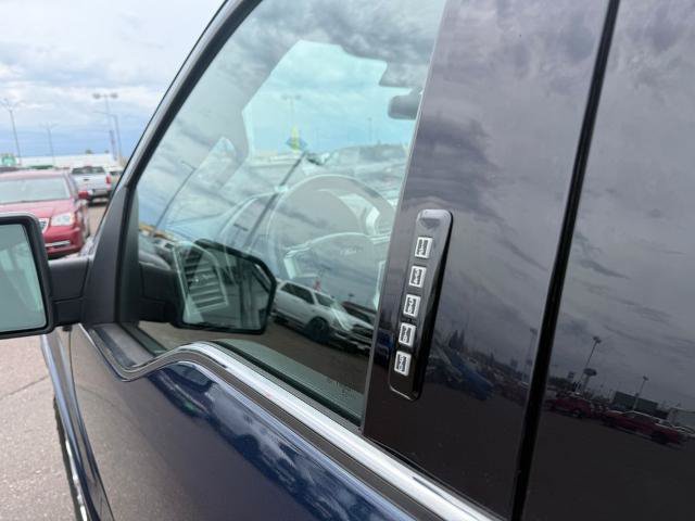 Certified 2019 Ford F150 Platinum w/ Equipment Group 701A Luxury AWD/4WD image 30