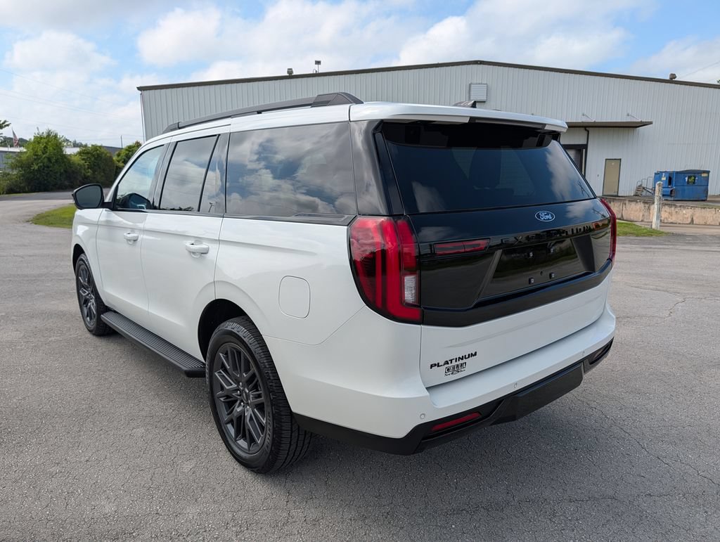 Certified 2026 Ford Expedition Platinum w/ Stealth Appearance Package AWD/4WD image 3