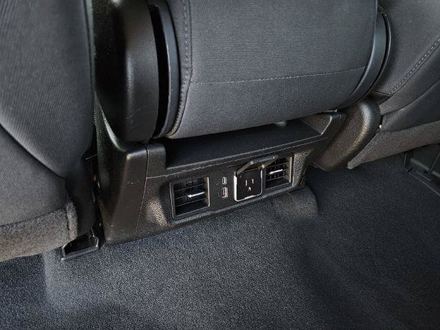 Used 2025 Chevrolet Silverado 1500 LT AWD/4WD image 13