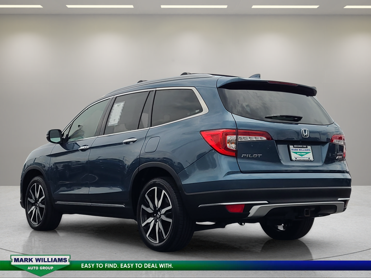 Used 2021 Honda Pilot Touring image 6