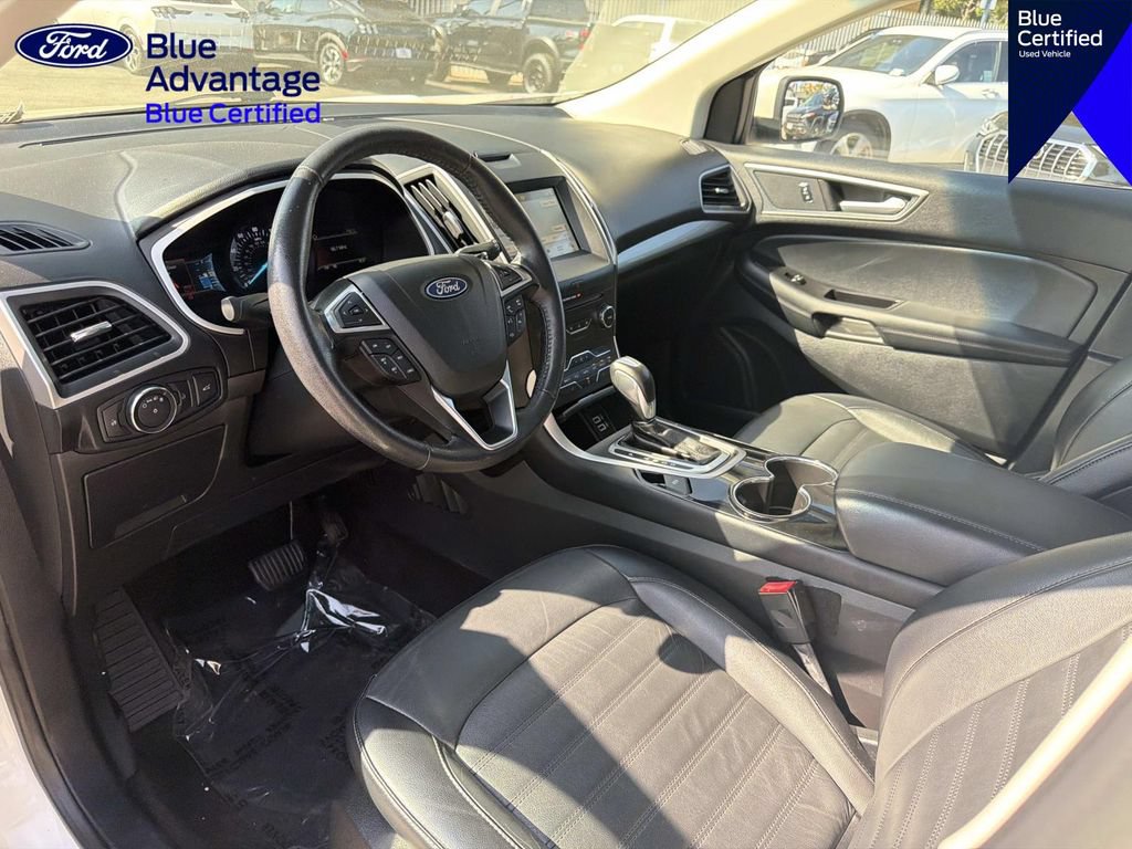 Certified 2018 Ford Edge SEL FWD image 17