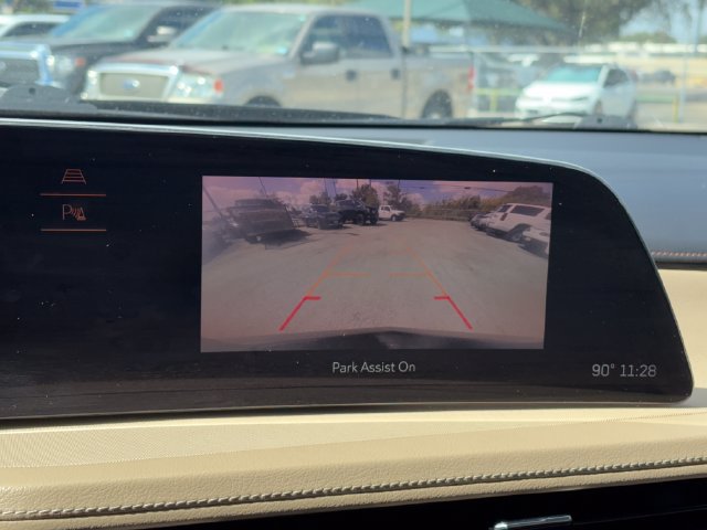 Used 2024 Cadillac XT4 Luxury FWD image 18