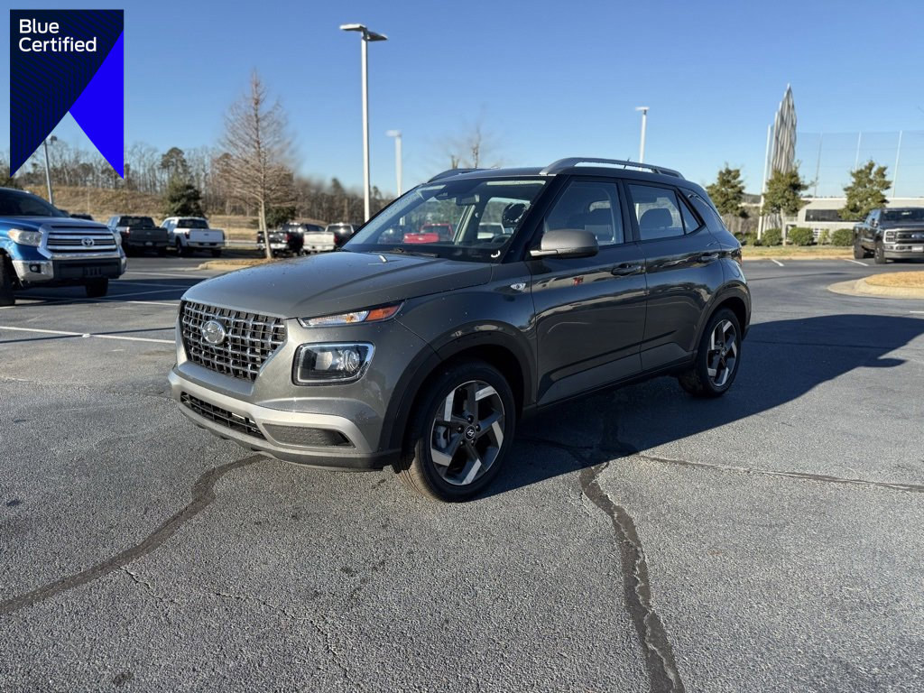 Used 2025 Hyundai Venue SEL