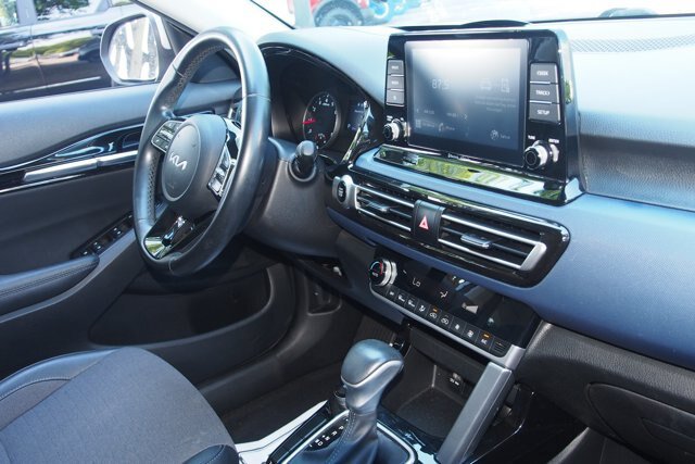 Used 2023 Kia Seltos S FWD image 10