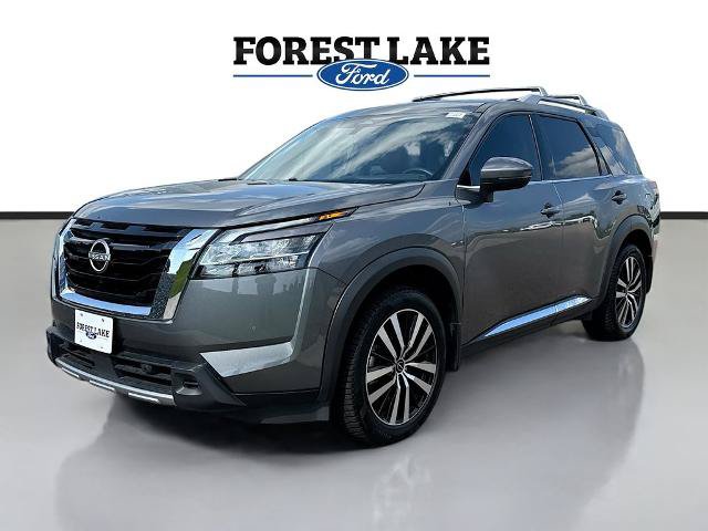 Used 2023 Nissan Pathfinder Platinum w/ Cargo Package AWD/4WD image 3