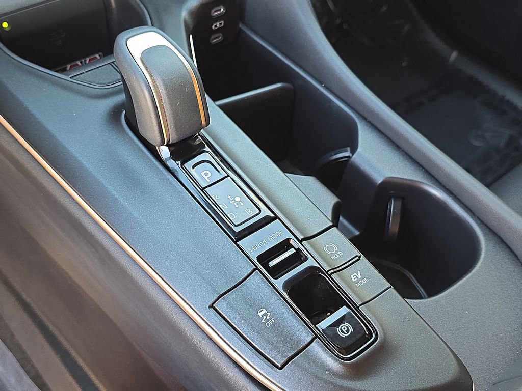 Used 2023 Toyota Crown image 24