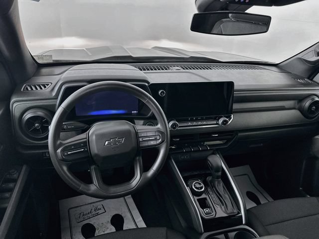 Used 2024 Chevrolet Colorado Trail Boss w/ LPO, Dark Essentials Package AWD/4WD image 27