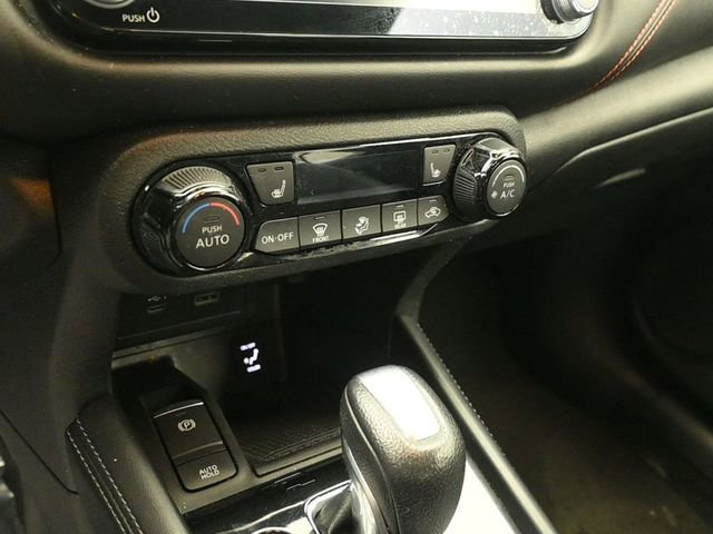 Used 2021 Nissan Kicks SR w/ SR Premium Package image 17