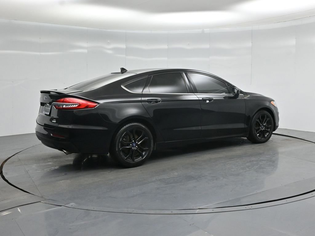 Certified 2020 Ford Fusion SE w/ Equipment Group 151A image 14