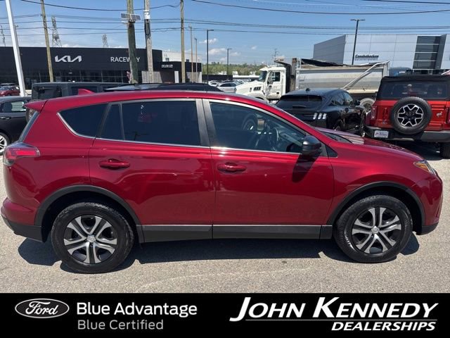 Used 2018 Toyota RAV4 LE w/ All Weather Liner Package AWD/4WD image 4