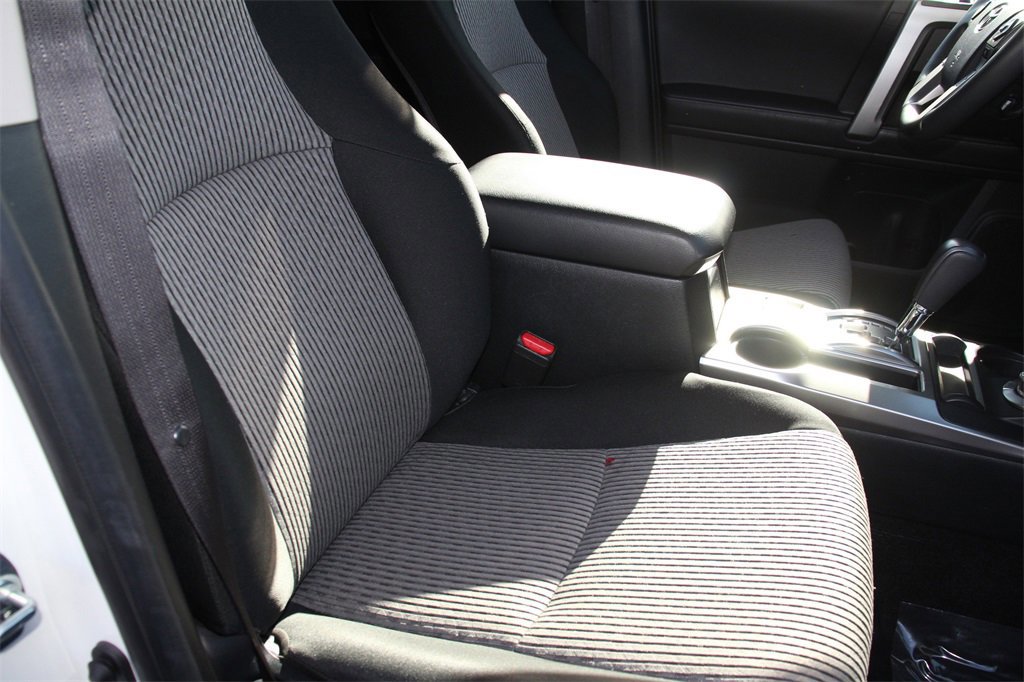 Used 2024 Toyota 4Runner SR5 image 28