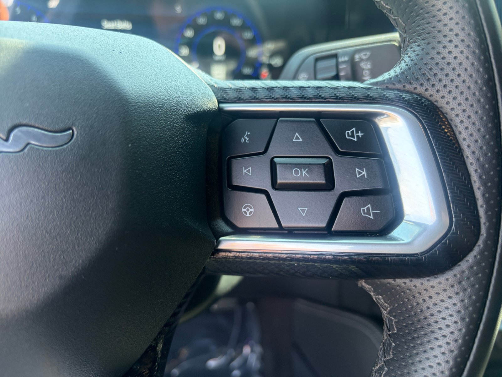Certified 2025 Ford Mustang GT Premium RWD image 17