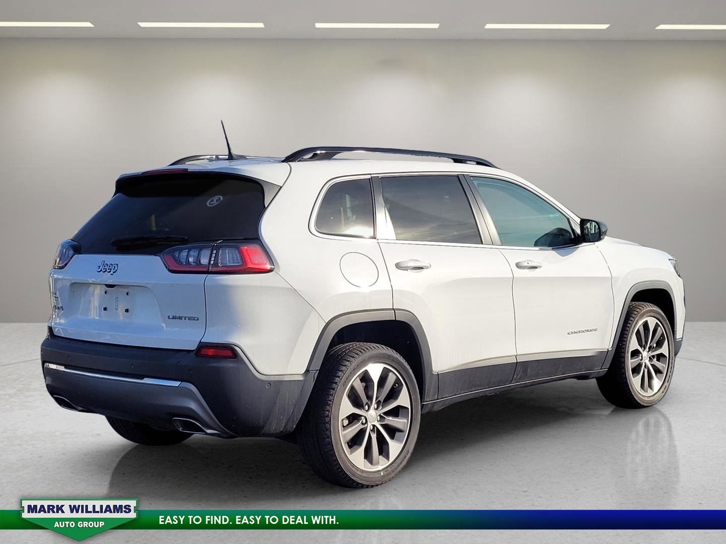 Used 2022 Jeep Cherokee Limited w/ Elite Package image 8
