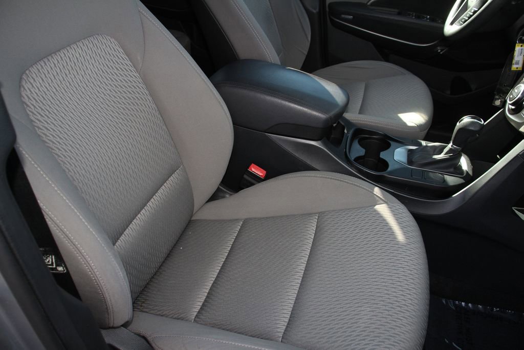 Used 2018 Hyundai Santa Fe SE image 27