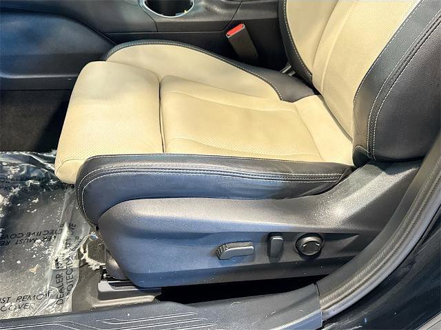 Used 2022 Subaru Outback Limited image 17