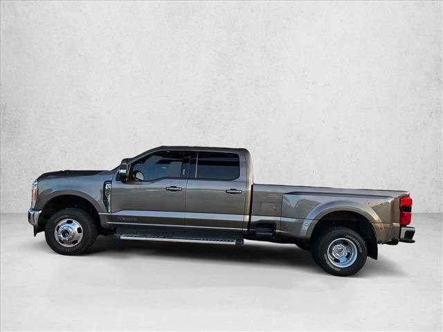 Certified 2023 Ford F350 Lariat AWD/4WD image 7