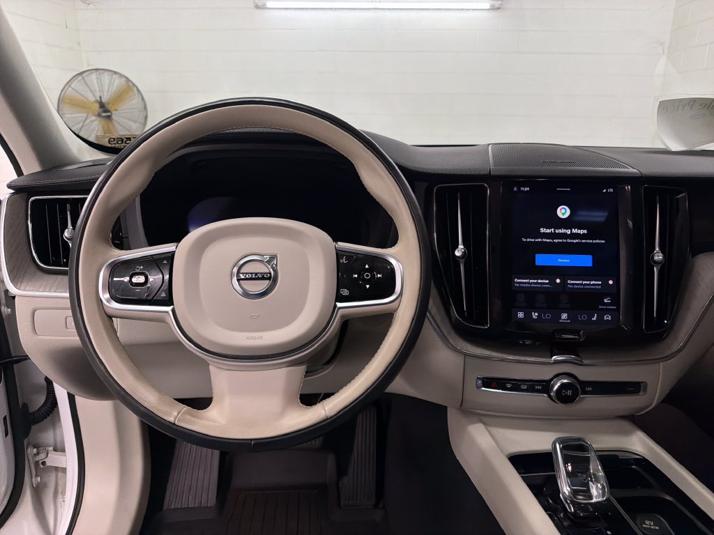 Used 2023 Volvo XC60 B6 Ultimate w/ Protection Package Premier AWD/4WD image 8