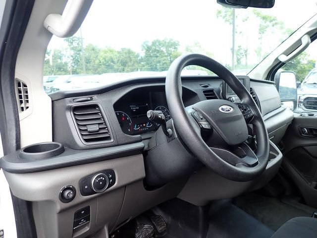 Certified 2025 Ford Transit 250 Low Roof w/ Exterior Upgrade Package RWD image 18