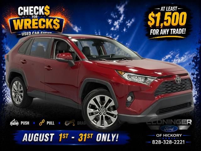 Used 2019 Toyota RAV4 XLE Premium FWD image 1