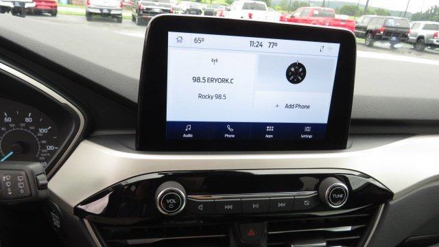 Certified 2022 Ford Escape SE w/ Cold Weather Package image 13