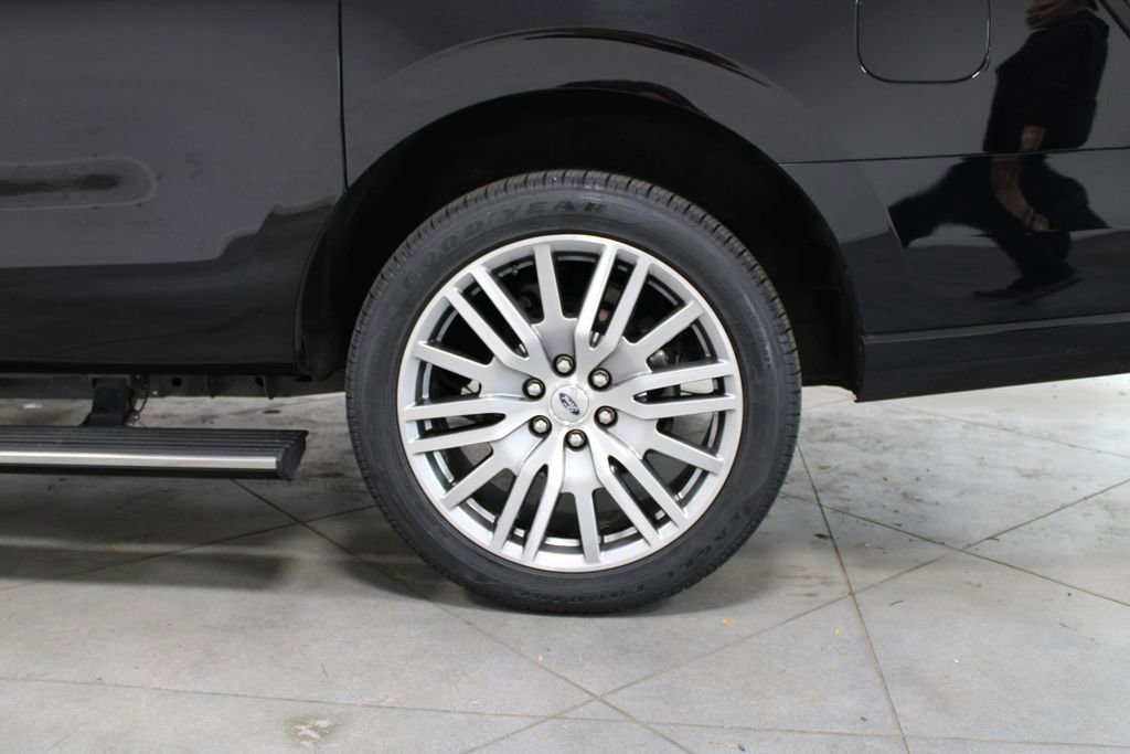 Certified 2023 Ford Expedition Max Platinum AWD/4WD image 21