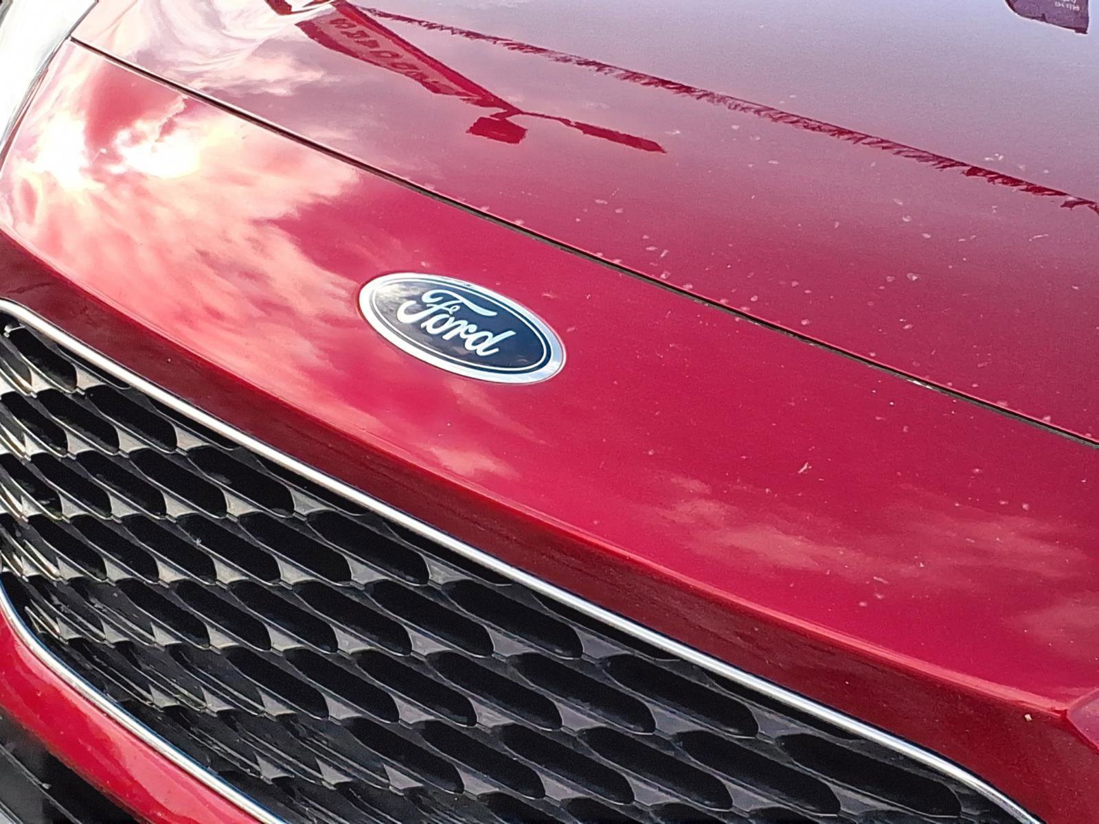 Certified 2022 Ford Escape SEL image 29