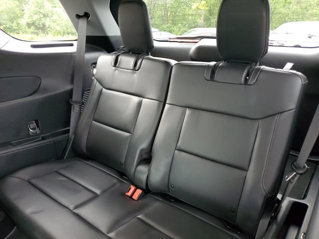 Certified 2023 Ford Explorer XLT w/ Equipment Group 202A AWD/4WD image 30