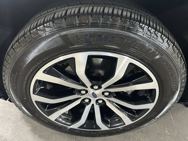 Certified 2025 Ford Explorer ST-Line AWD/4WD image 23