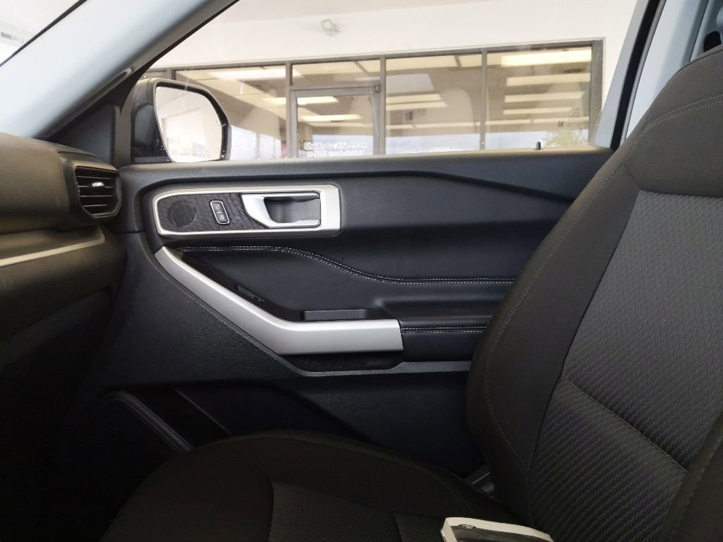Certified 2023 Ford Explorer XLT AWD/4WD image 24