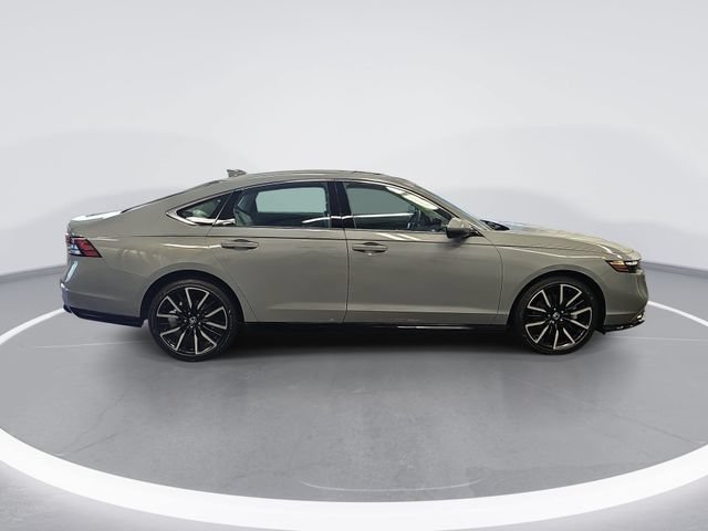 Used 2026 Honda Accord Touring image 6