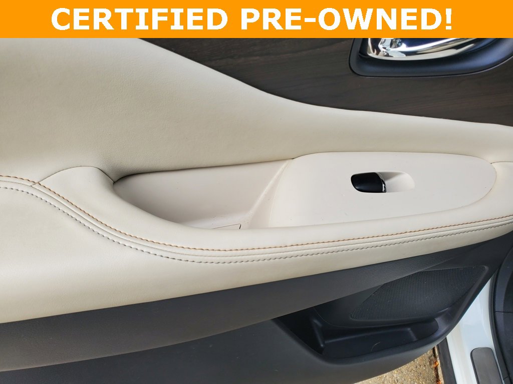 Used 2021 Nissan Murano Platinum w/ Cargo Package image 12